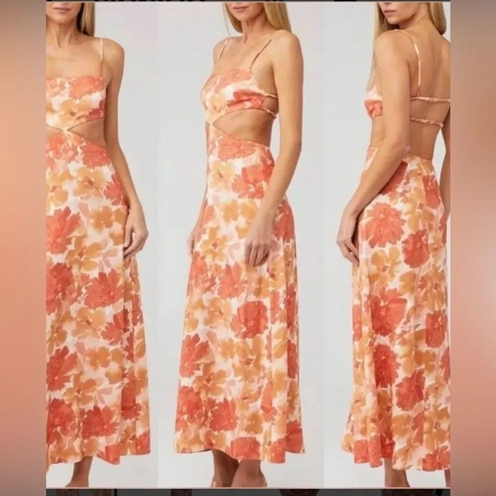 Significant Other MaeveโCut-Out Maxi Dress in Scarlett Size 8